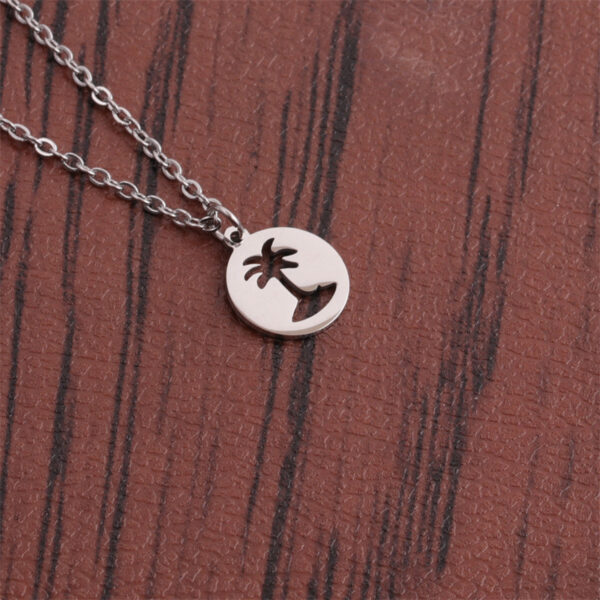 Palm Crest Necklace - Image 5