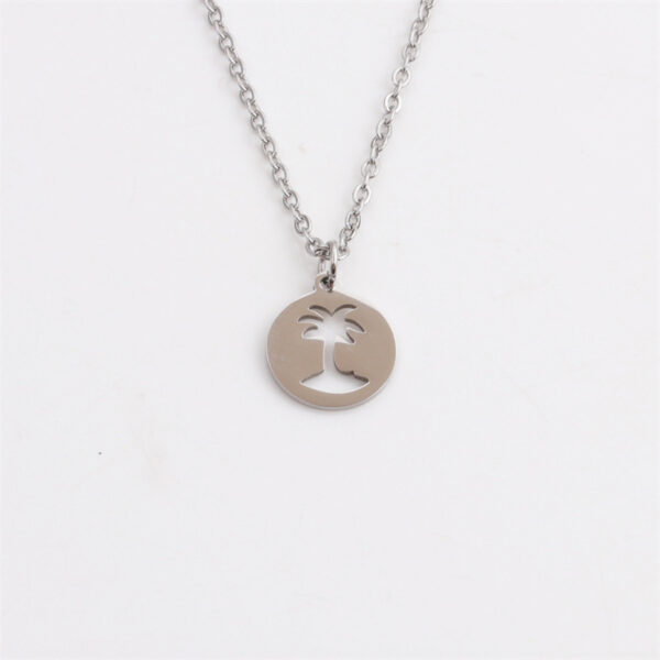 Palm Crest Necklace - Image 4